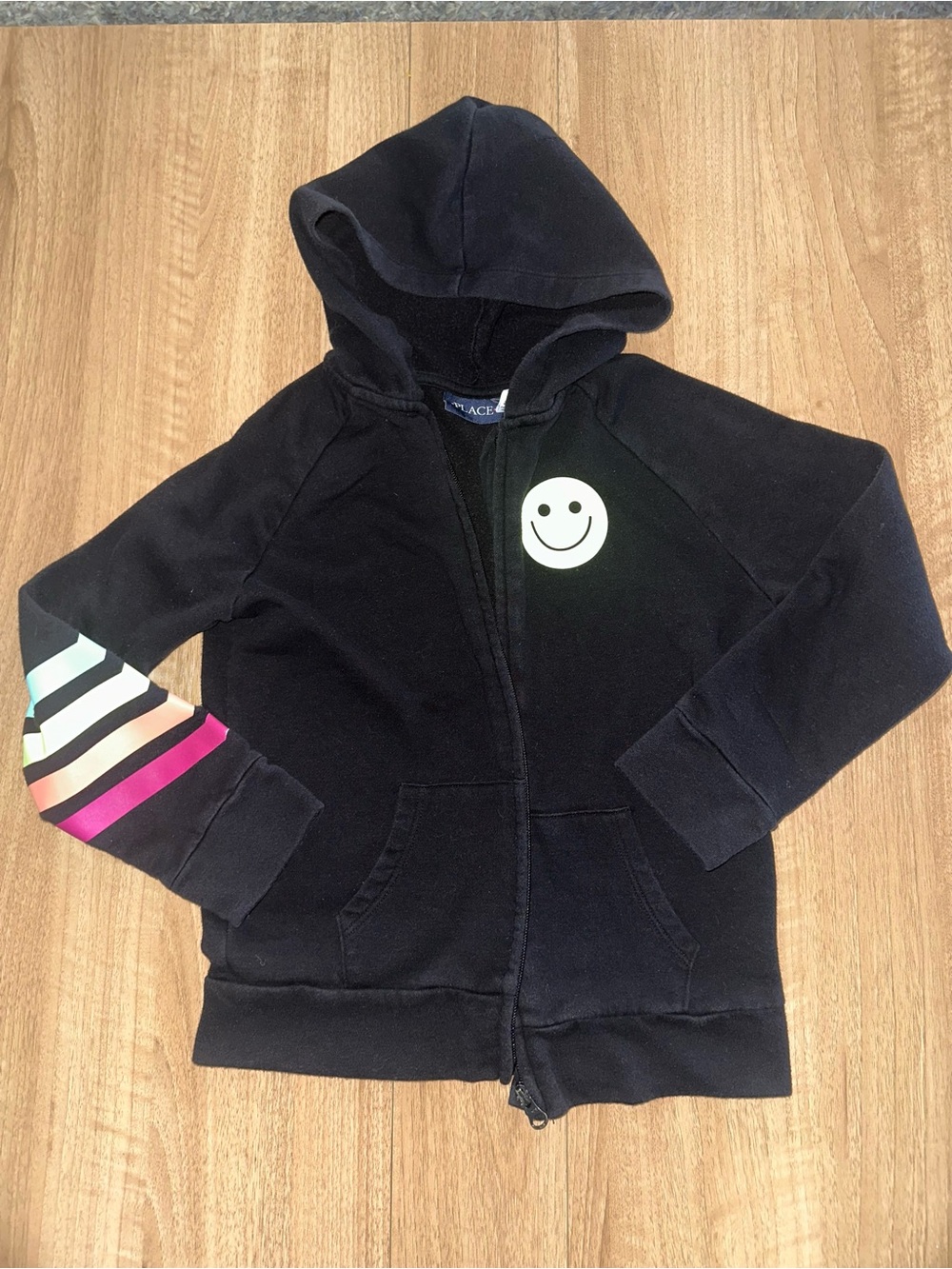 The Children’s Place Girls Kids Black Hoodie
Smiley and Multicolor Striped